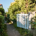 Holiday home Casa Monterosso - Great Sea View, Free Parking, Large Terrace, Near The Sea Crveni Vrh