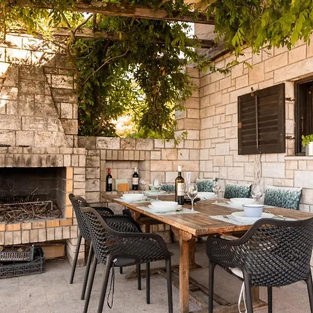 Casa Monterosso - Great Sea View, Free Parking, Large Terrace, Near The Sea * 克尔维尼维赫