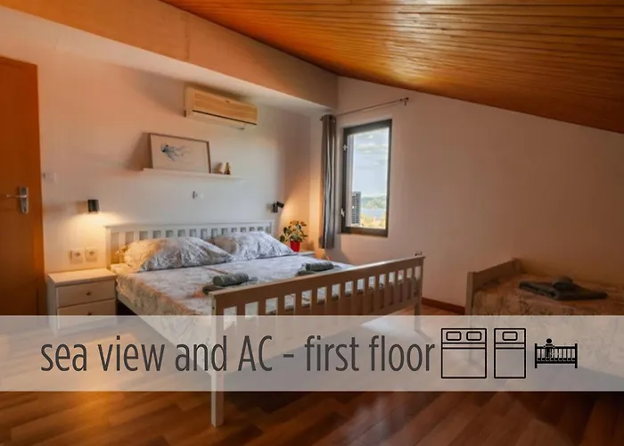 Vakantiehuis Casa Monterosso - Great Sea View, Free Parking, Large Terrace, Near The Sea Crveni Vrh